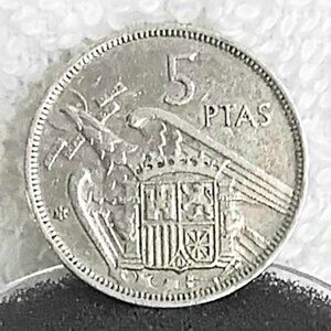Circulated 1957 Spanish 5 PTAS Francisco Franco Coin Made of Copper/Nickel!!